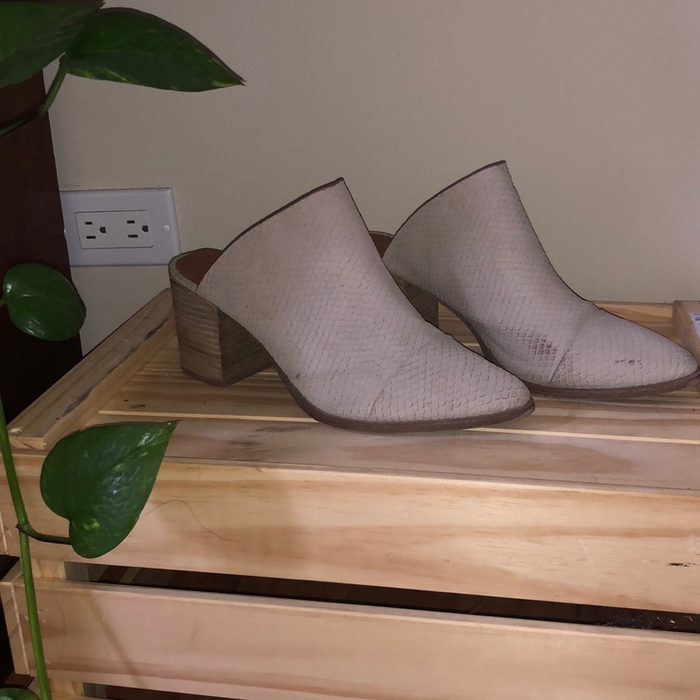 Nordstrom Mules Report